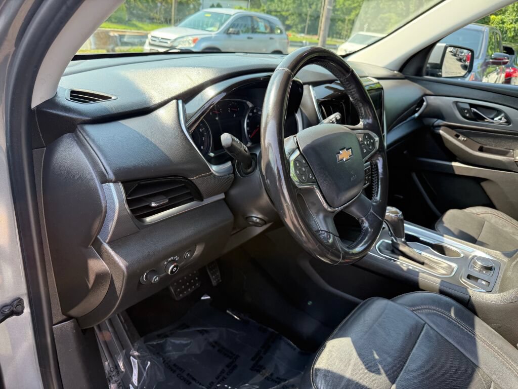 Used 2019 Chevrolet Traverse Premier AWD/4WD image 12