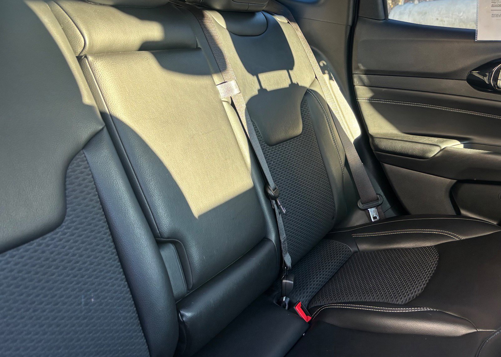 Used 2023 Jeep Compass Altitude w/ Convenience Group image 23