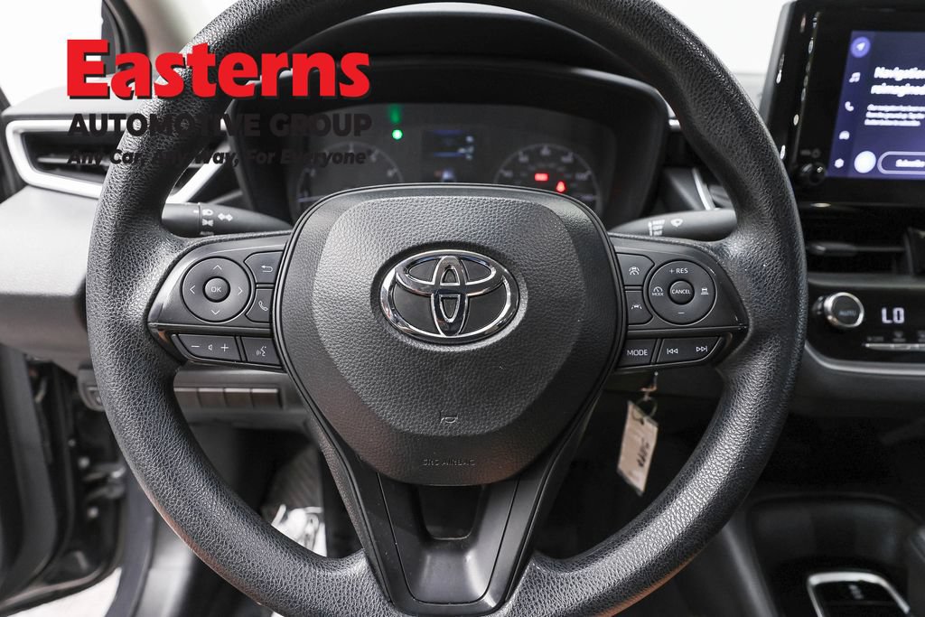 Used 2024 Toyota Corolla LE FWD image 10