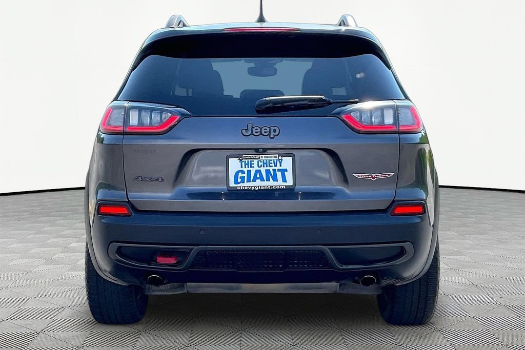 Used 2019 Jeep Cherokee Trailhawk AWD/4WD image 5