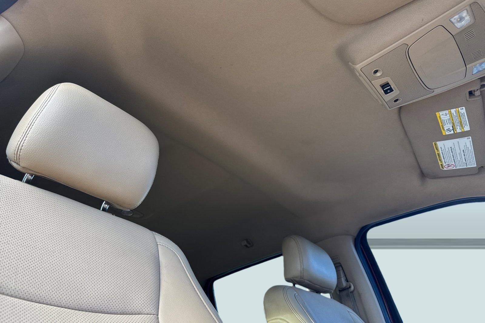 Used 2017 Ford F250 Lariat w/ Chrome Package image 25