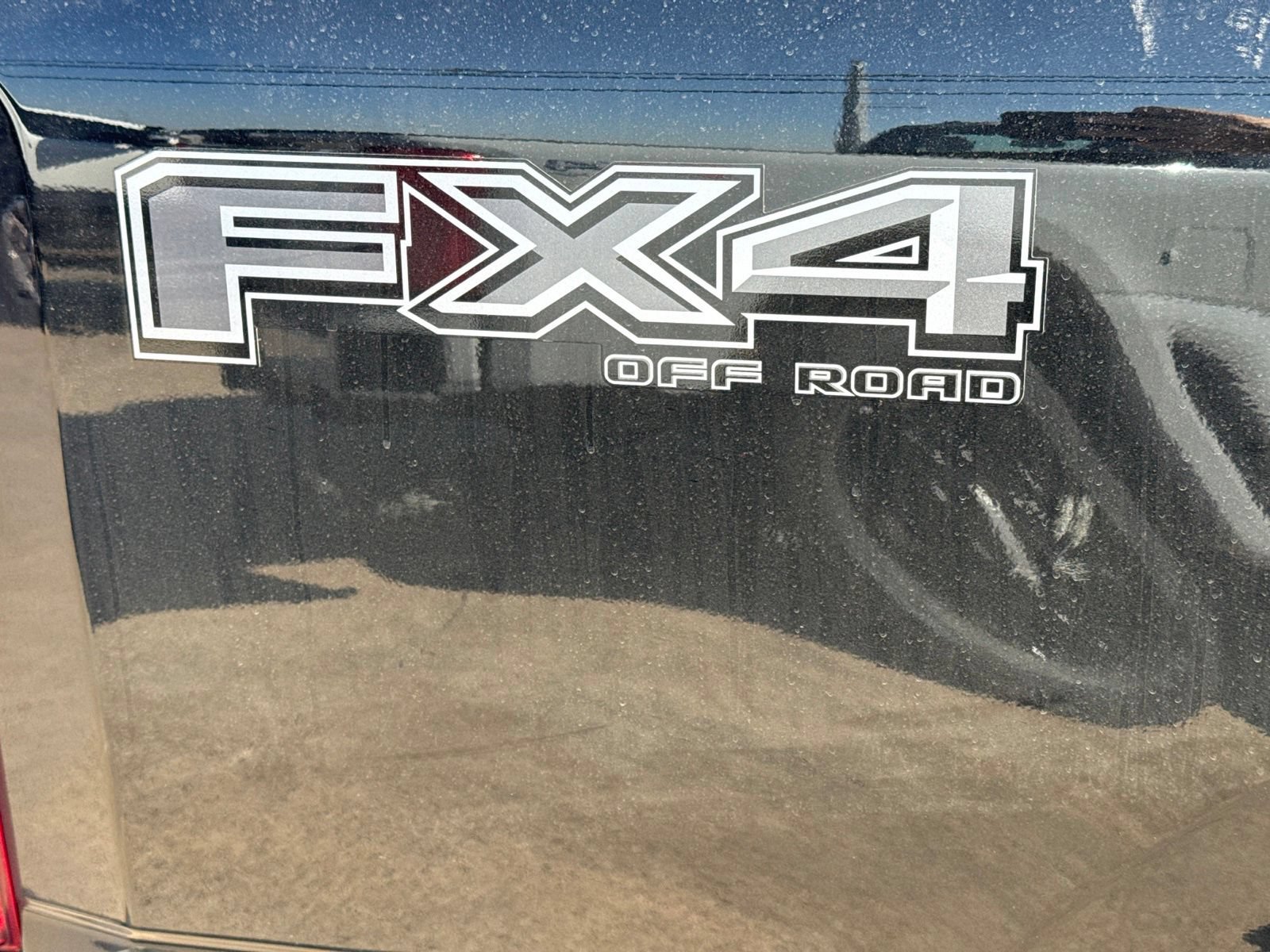 Used 2025 Ford F250 Lariat w/ Lariat Ultimate Package AWD/4WD image 9