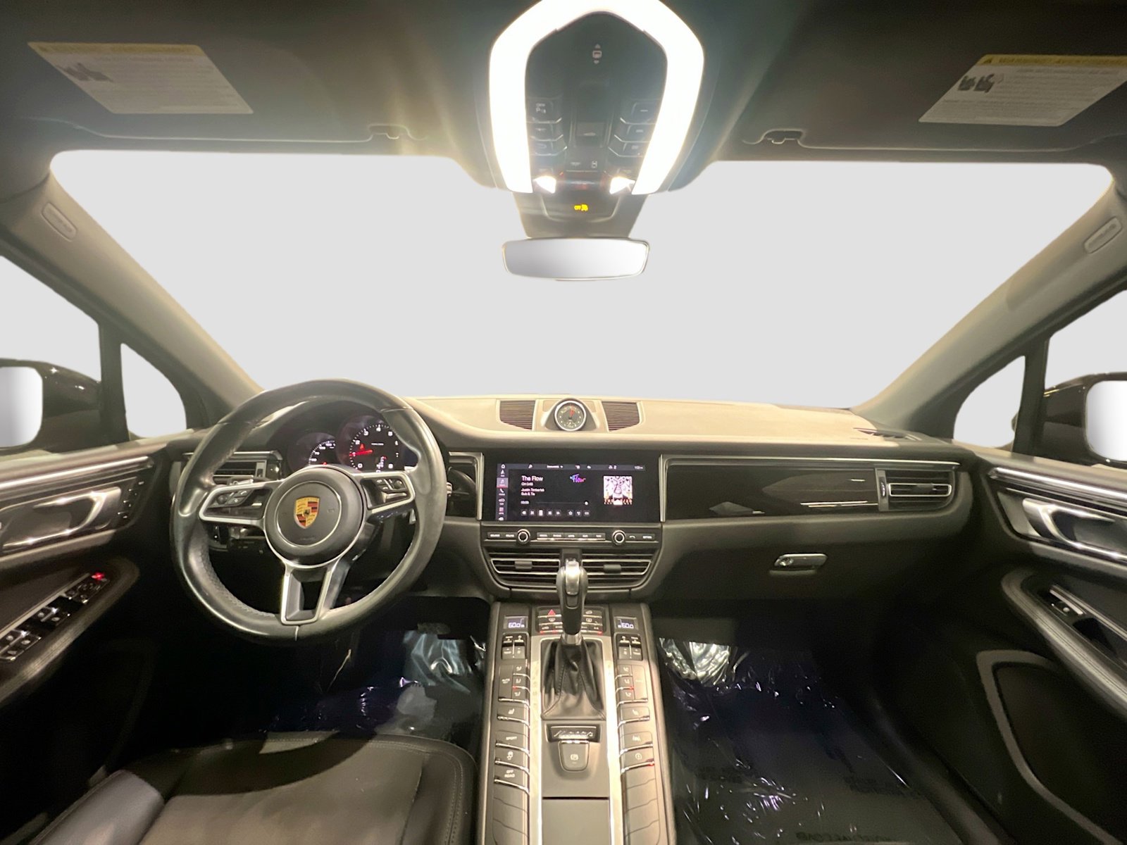 Used 2021 Porsche Macan image 17