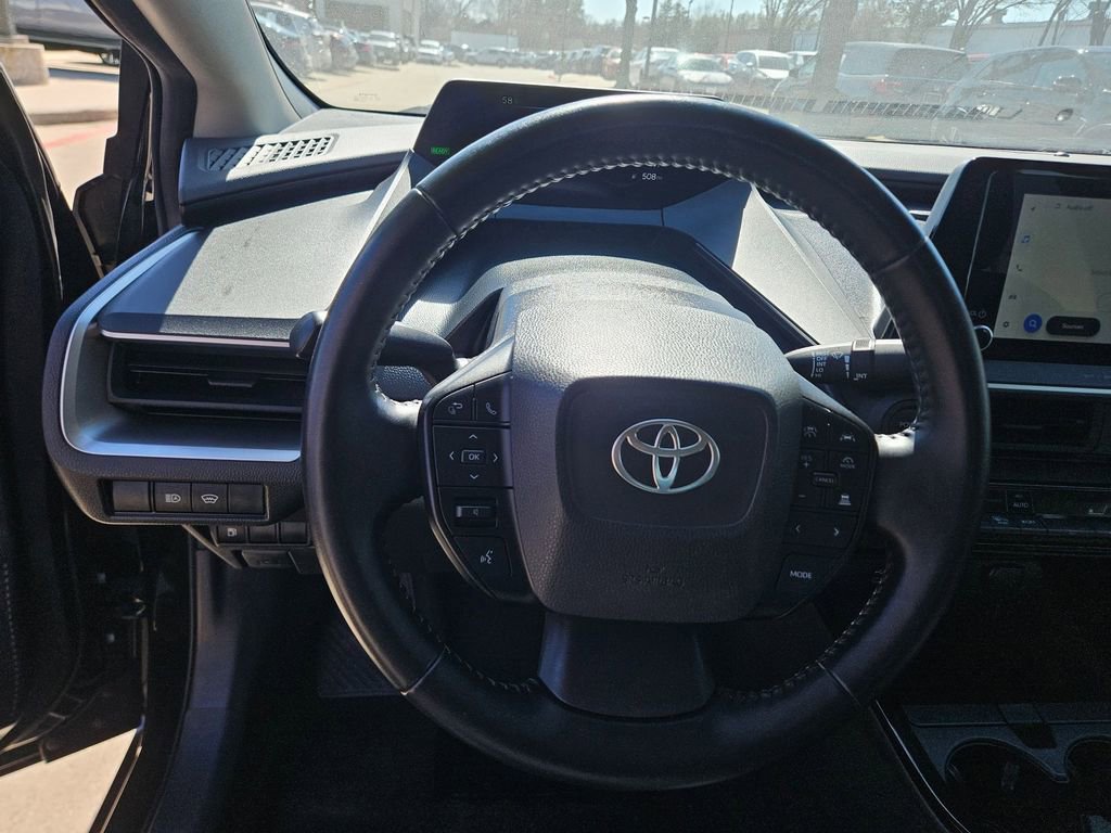 Used 2024 Toyota Prius LE image 18