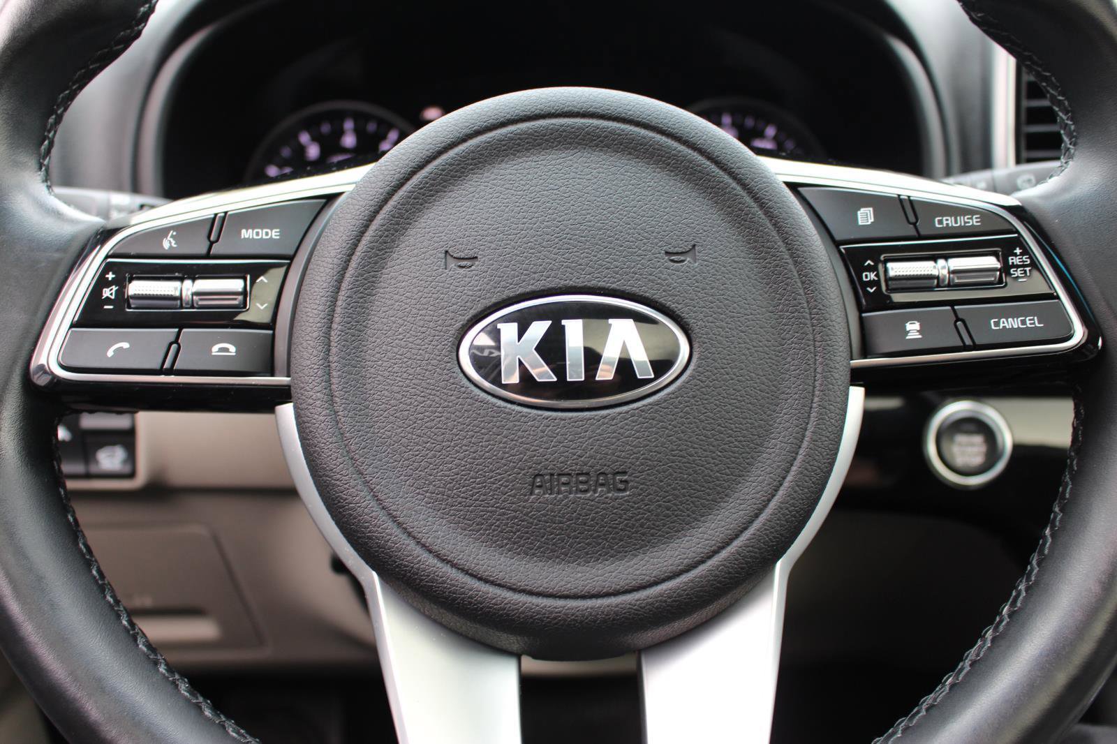 Certified 2022 Kia Sportage EX w/ EX Technology Package image 16