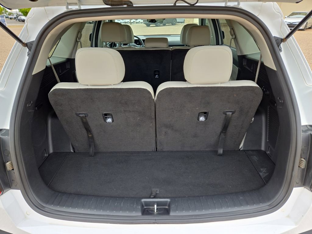 Used 2025 Kia Sorento S FWD image 13