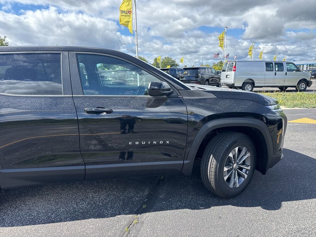 New 2026 Chevrolet Equinox LT w/ Convenience Package II image 10