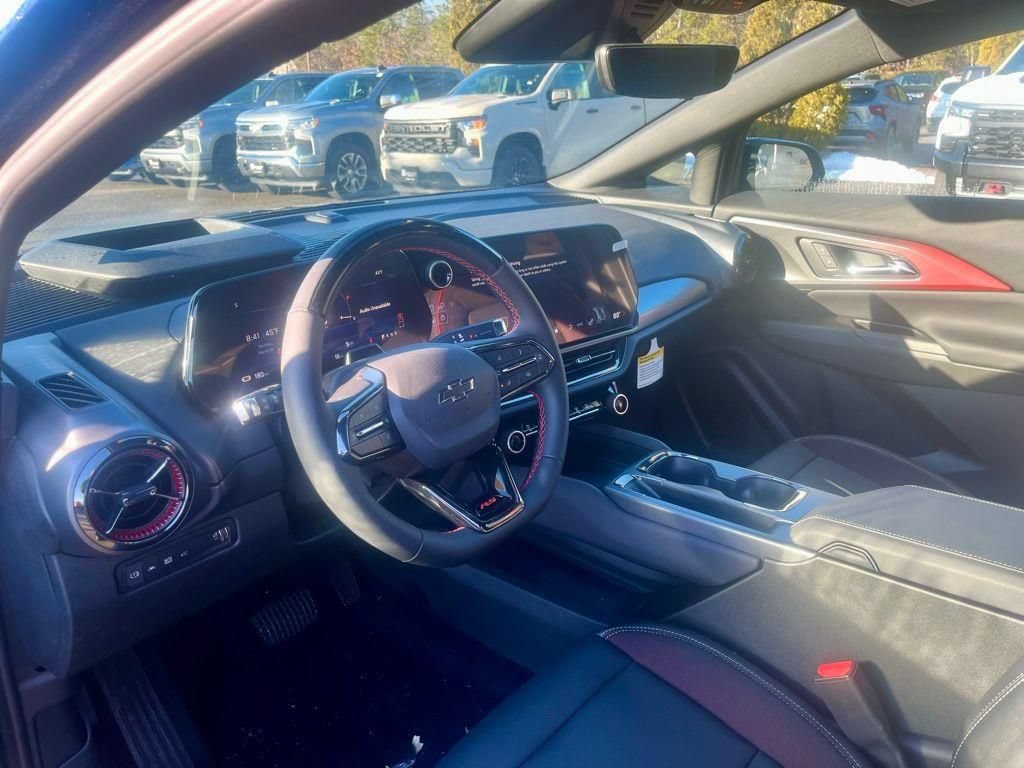 New 2025 Chevrolet Equinox EV RS w/ Active Safety Package 3 AWD/4WD image 11