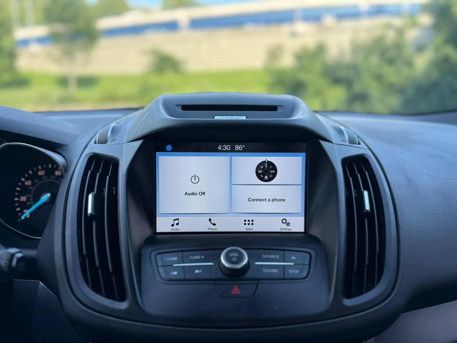 Used 2018 Ford Escape SE w/ SE Sync 3 Package AWD/4WD image 20
