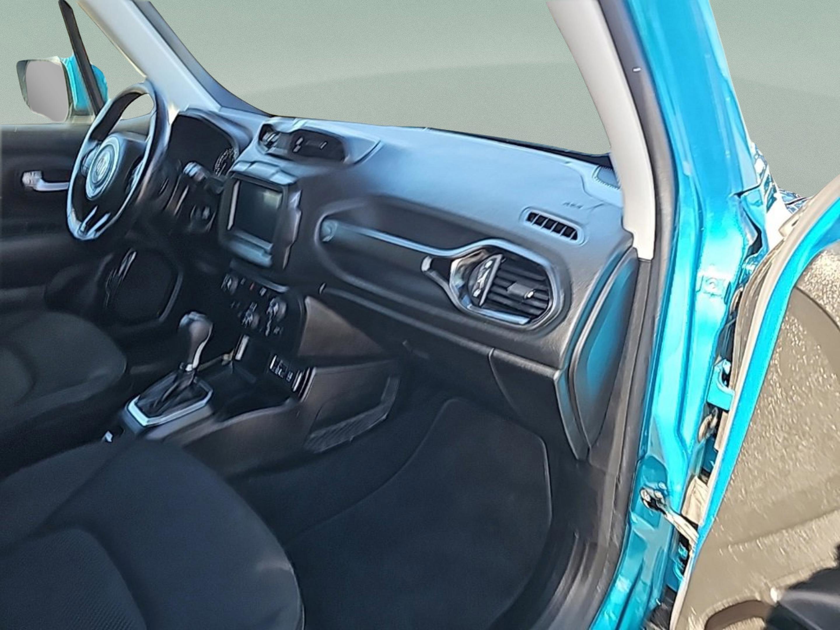 Used 2020 Jeep Renegade Altitude image 31