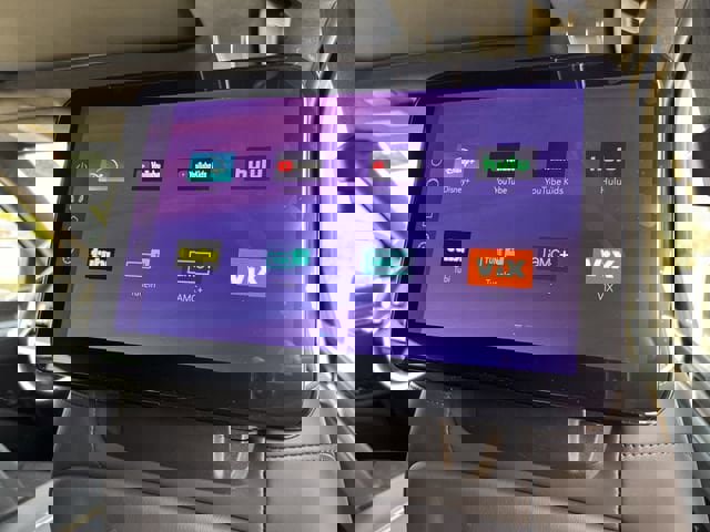 Certified 2026 Cadillac Escalade Platinum Sport image 33