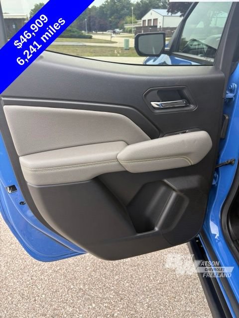 Used 2025 Chevrolet Colorado ZR2 w/ Technology Package AWD/4WD image 30