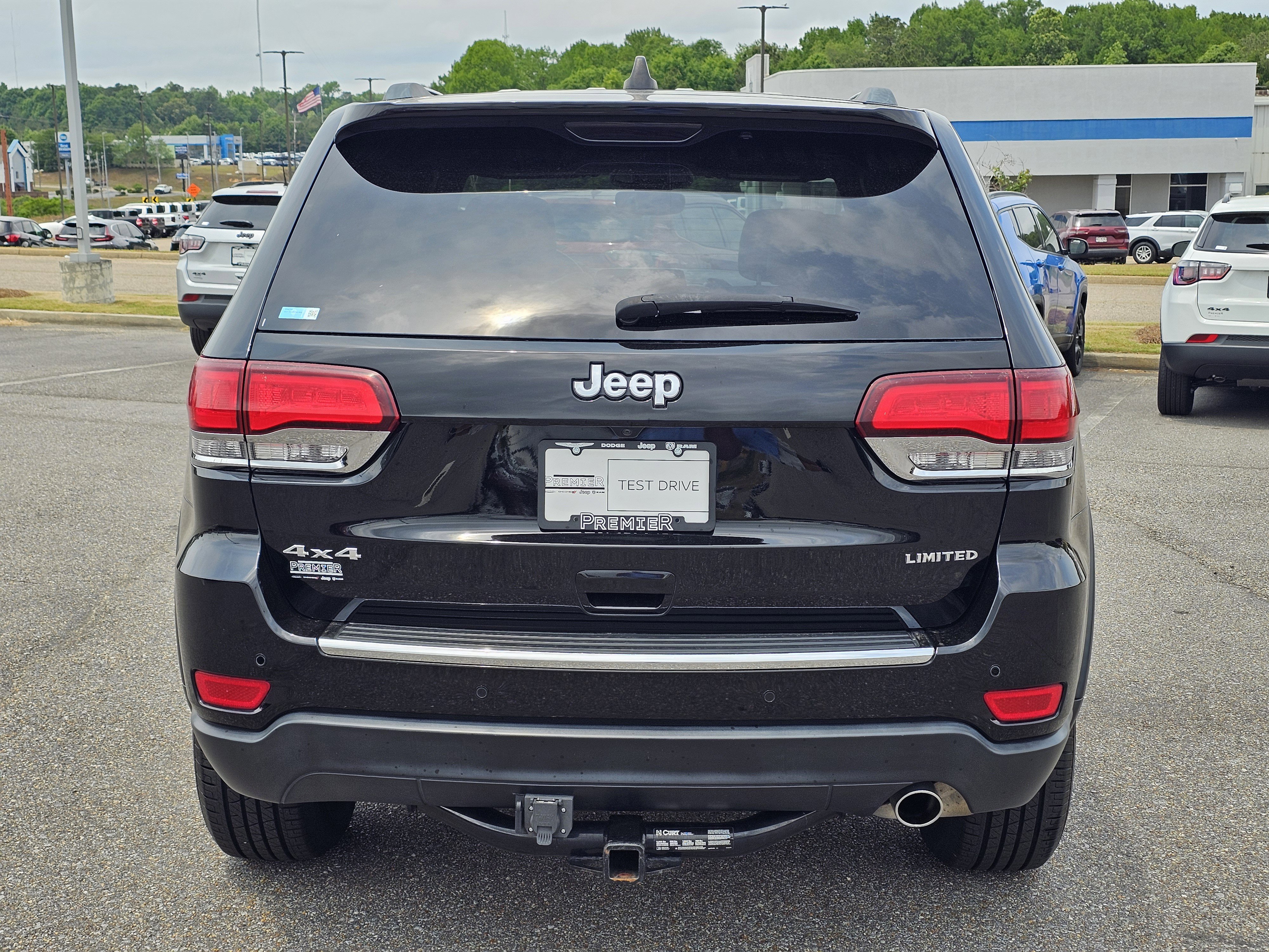 Used 2021 Jeep Grand Cherokee Limited AWD/4WD image 11