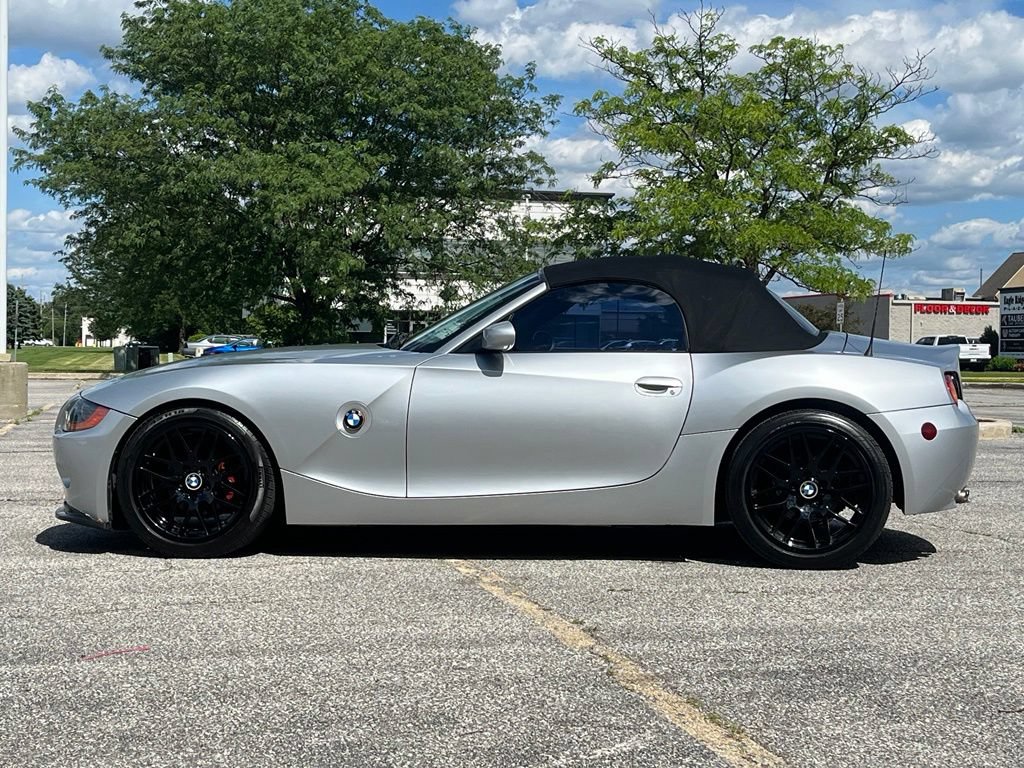 Used 2003 BMW Z4 2.5i RWD image 16