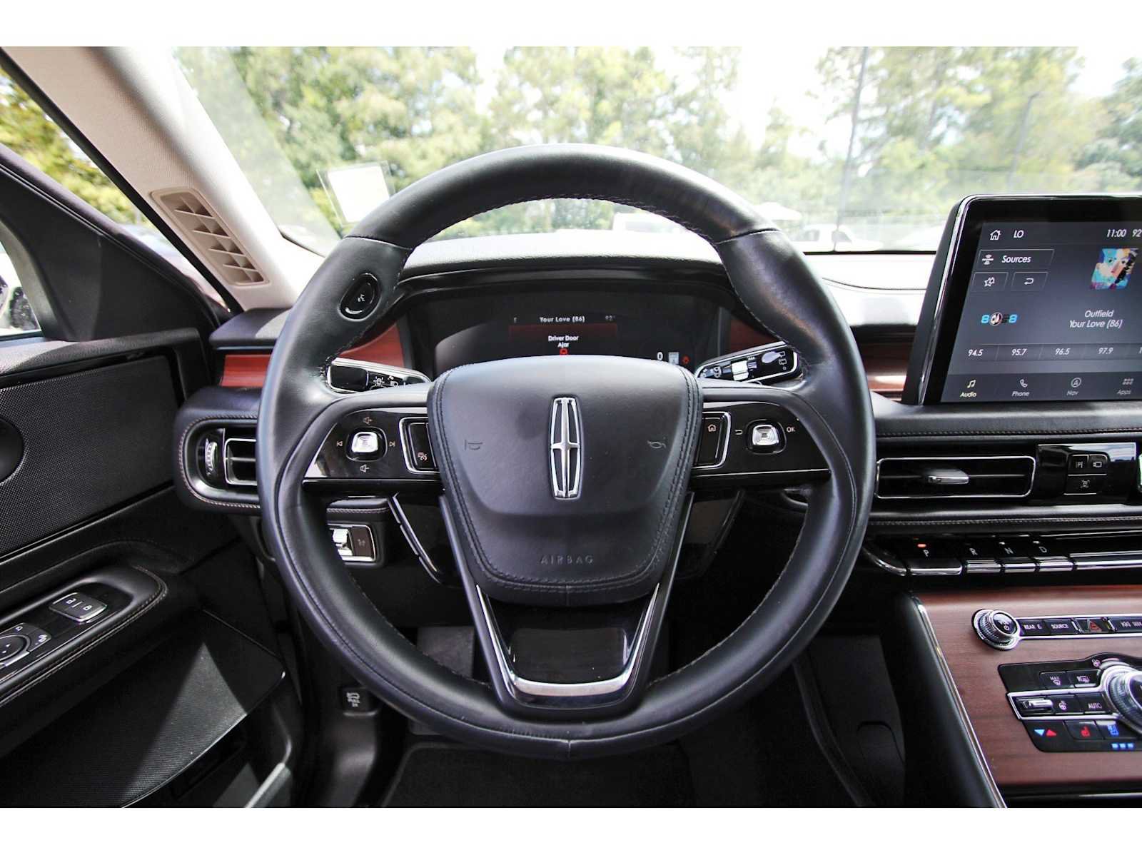 Used 2022 Lincoln Aviator Reserve w/ Elements Package Plus RWD image 14