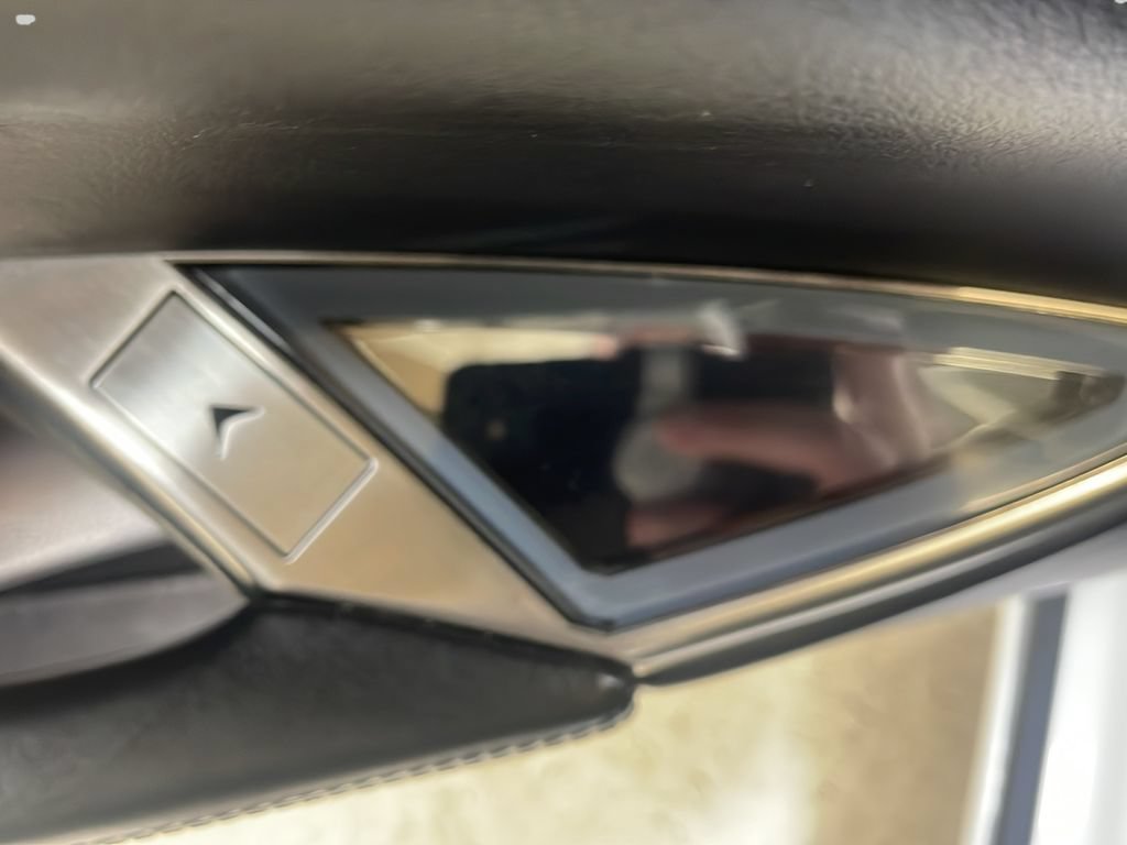 Used 2018 Karma Revero Luxury RWD image 26