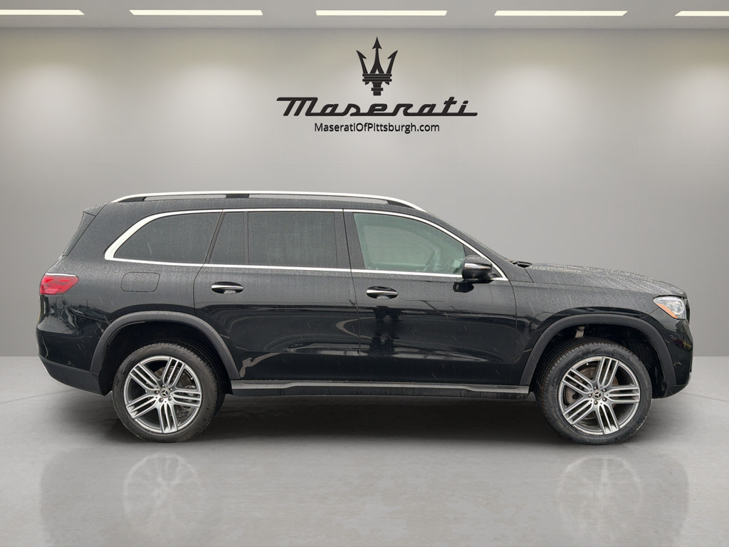 Used 2025 Mercedes-Benz GLS 450 4MATIC image 4