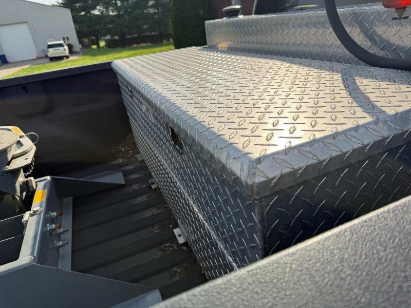 Used 2005 GMC Sierra 3500 SLT w/ Heavy-Duty Power Package image 14