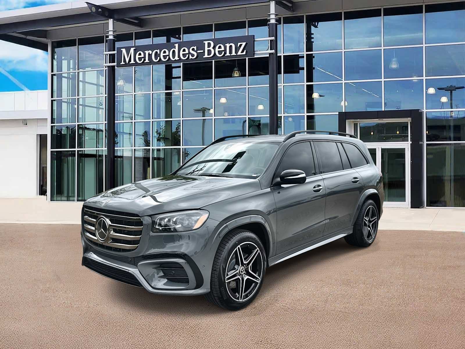 New 2026 Mercedes-Benz GLS 450 4MATIC image 1