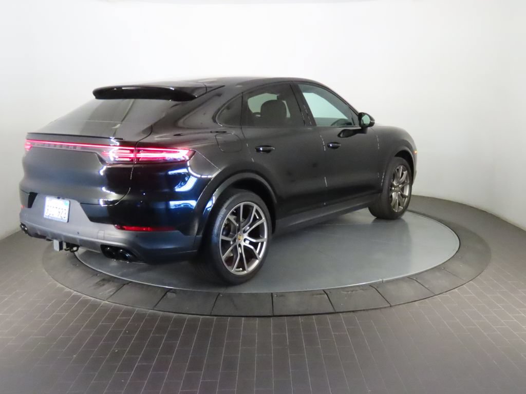 Certified 2023 Porsche Cayenne Coupe AWD/4WD image 7