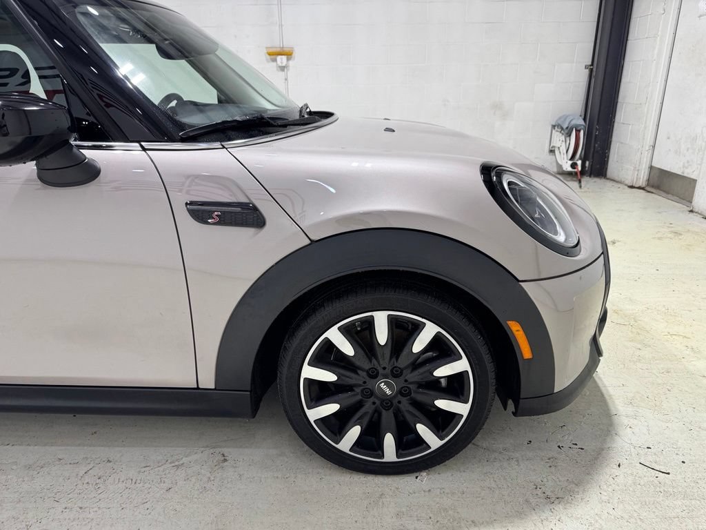 Used 2024 MINI Cooper S FWD image 6