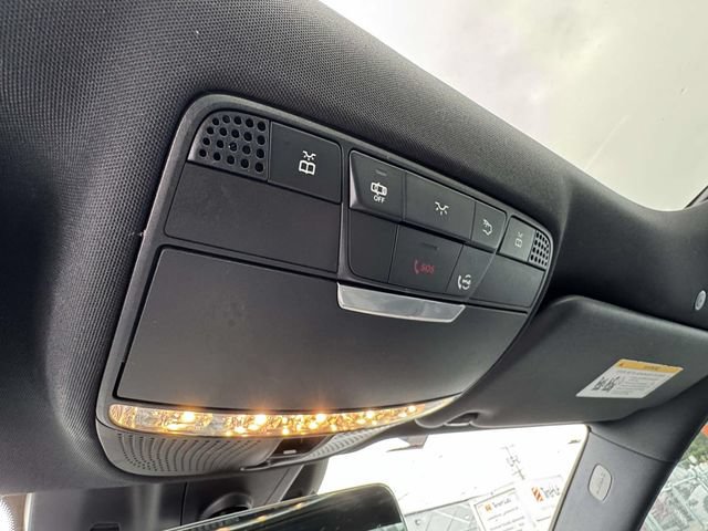 Used 2022 Mercedes-Benz E 350 Sedan image 40