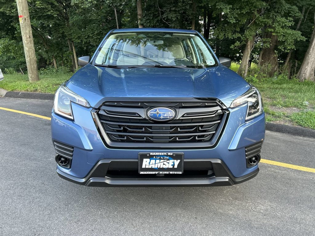 Certified 2023 Subaru Forester AWD/4WD image 3