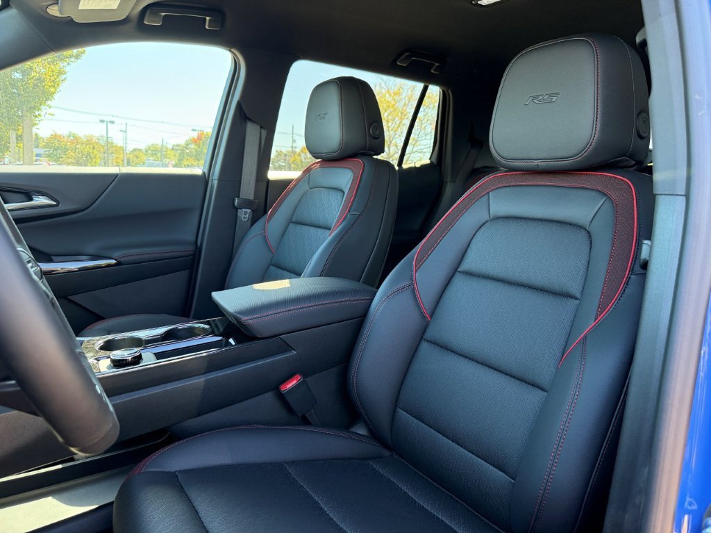 New 2027 Chevrolet Equinox RS AWD/4WD image 13