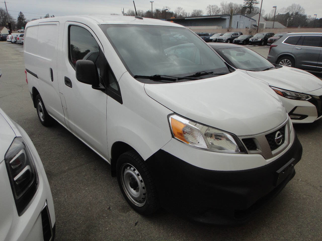 Used 2020 Nissan NV200 S image 3