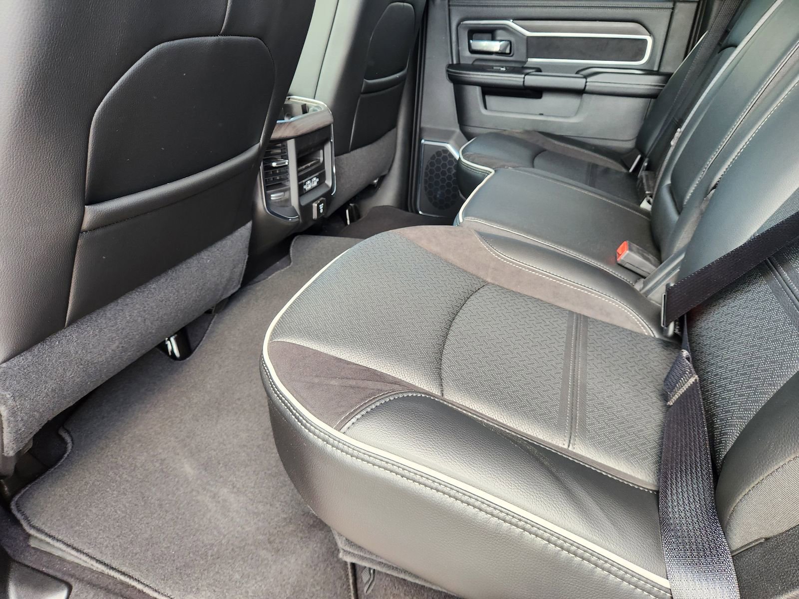 New 2026 RAM 2500 Laramie w/ Night Edition image 23