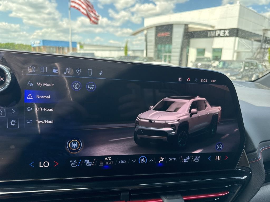 Used 2024 Chevrolet Silverado EV RST AWD/4WD image 24