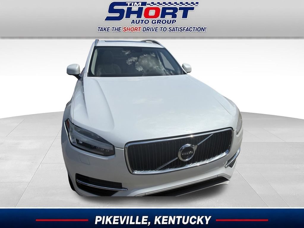 Used 2016 Volvo XC90 T6 Momentum w/ Momentum Plus Package