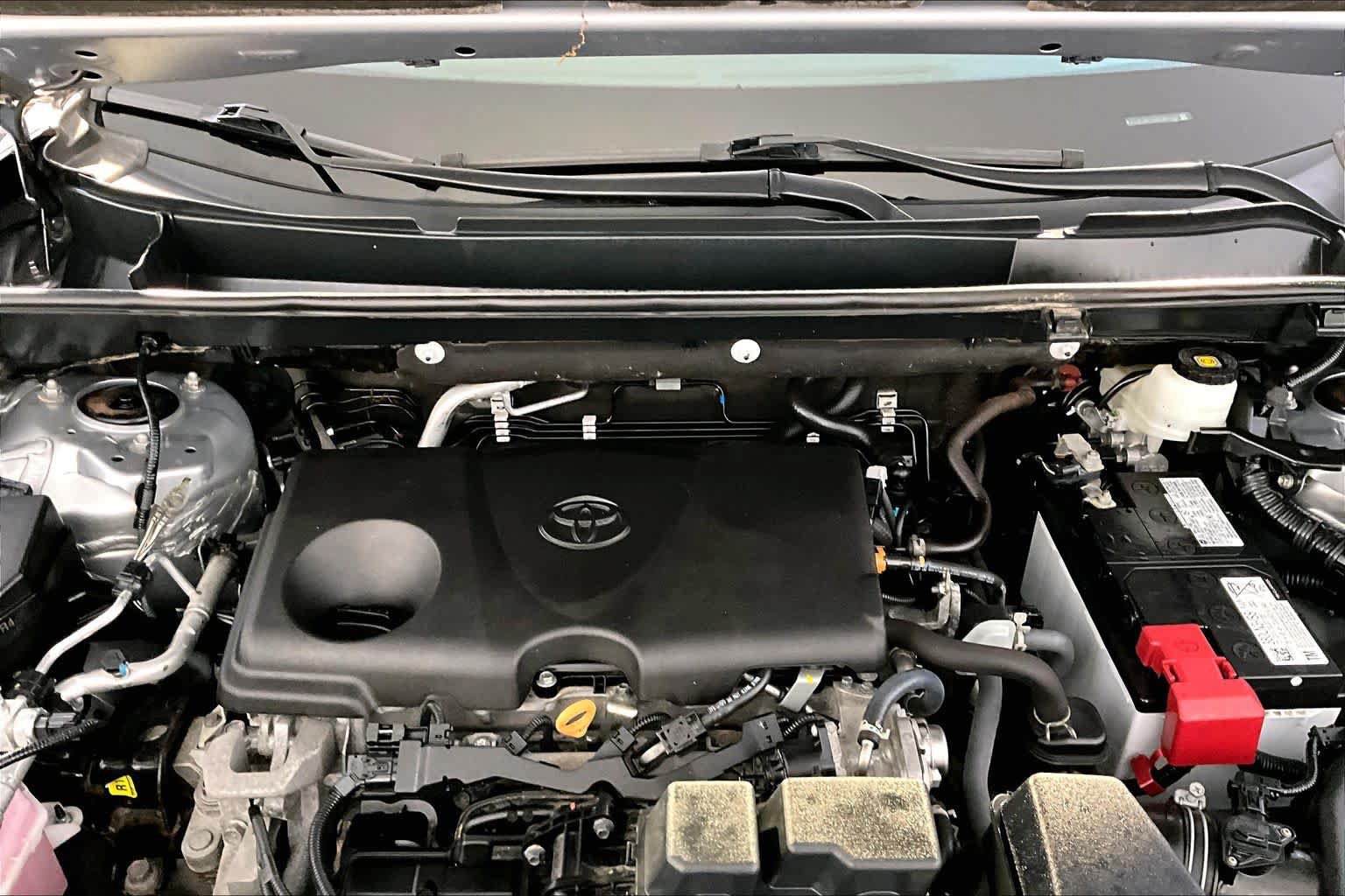 Used 2022 Toyota RAV4 XLE w/ Convenience Package AWD/4WD image 30
