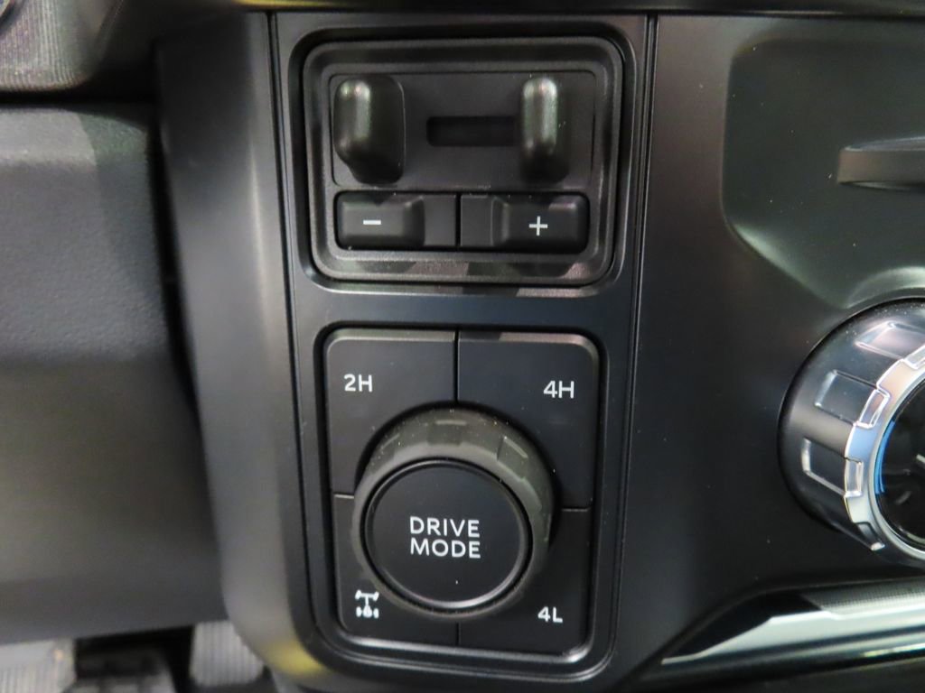 Used 2026 Ford F250 Platinum AWD/4WD image 72