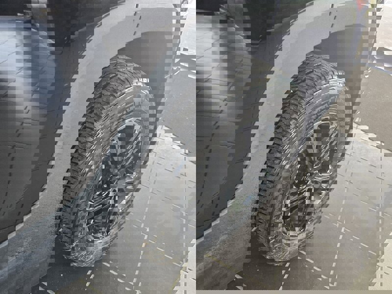 Used 2019 GMC Terrain SLE image 31