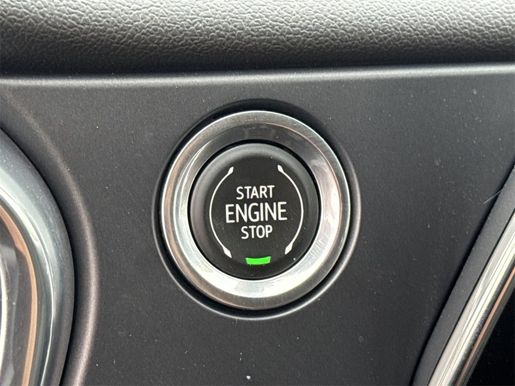 Used 2022 Chevrolet Blazer Premier image 42