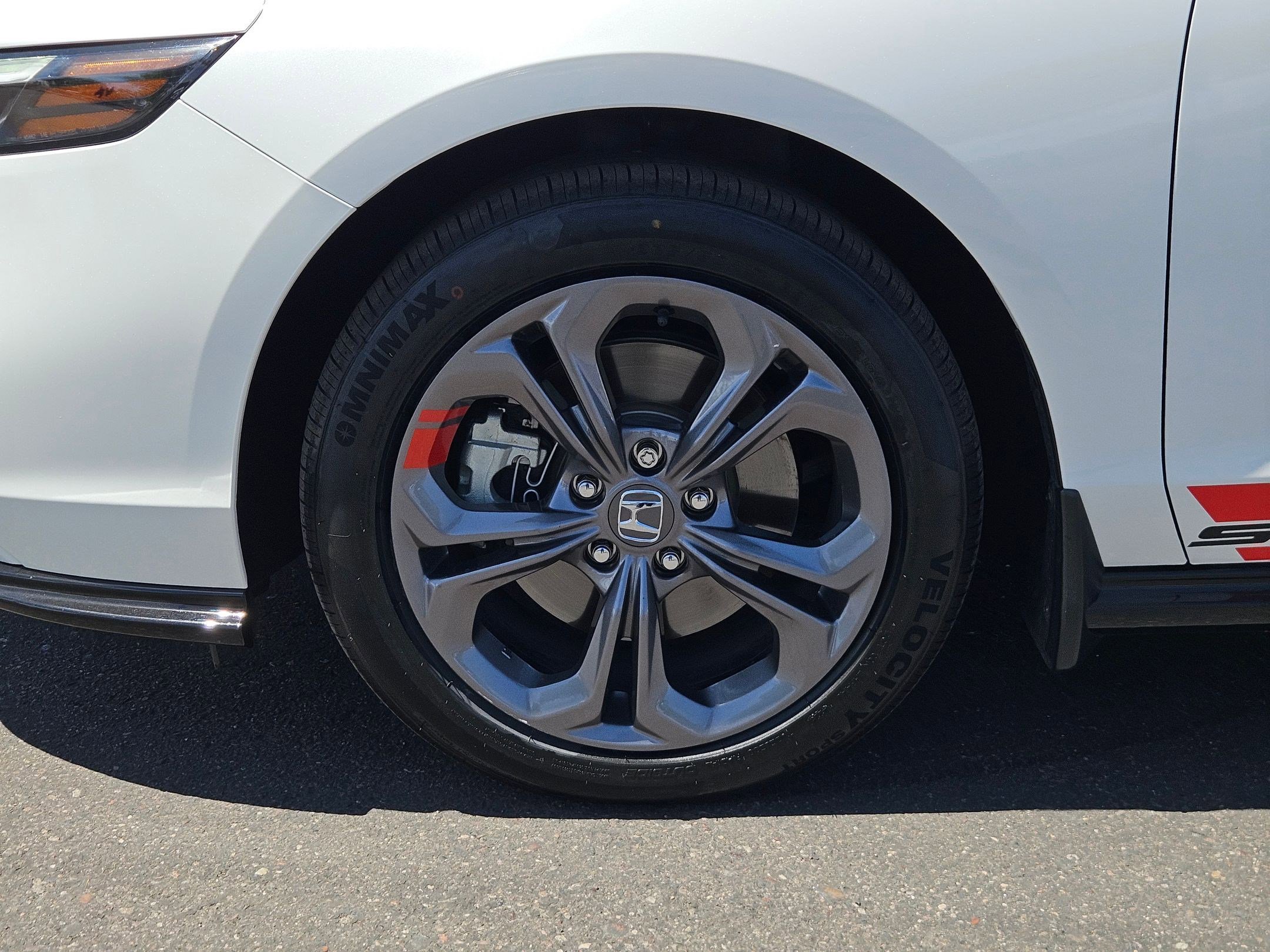 Used 2025 Honda Accord EX-L image 10