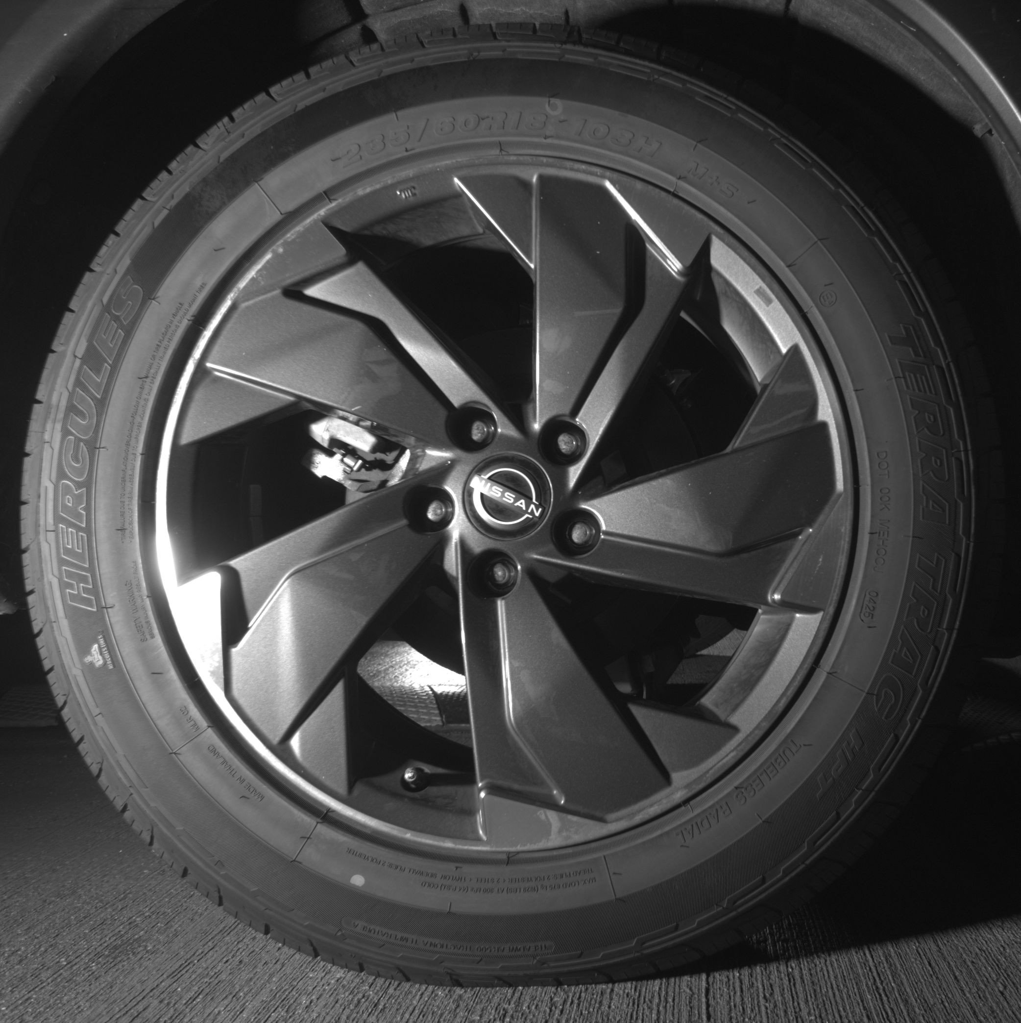 Used 2025 Nissan Rogue SV FWD image 15