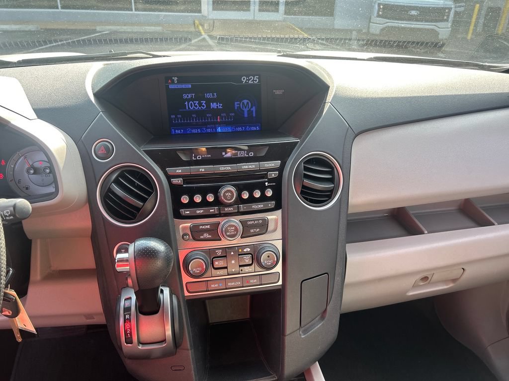 Used 2014 Honda Pilot EX image 22
