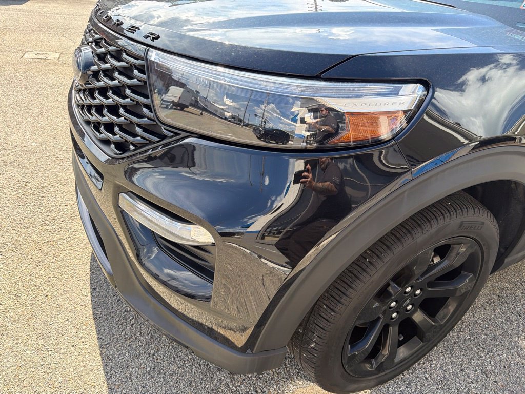 Used 2023 Ford Explorer ST-Line w/ Class IV Trailer Tow Package AWD/4WD image 12