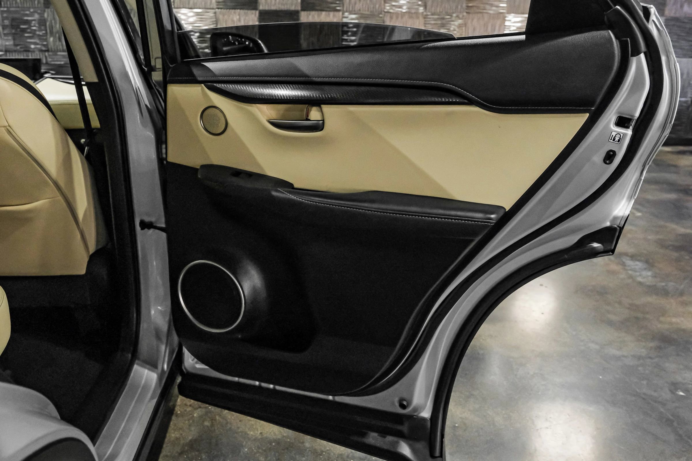 Used 2016 Lexus NX 200t FWD w/ Premium Package image 40