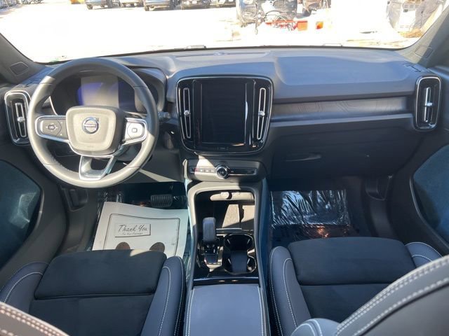 Certified 2023 Volvo XC40 Recharge Plus w/ Protection Package Premier image 22
