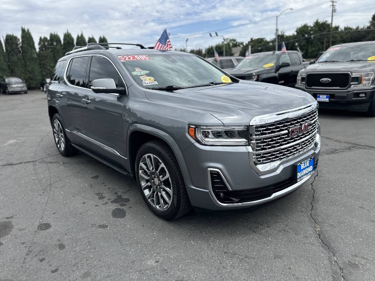 Used 2020 GMC Acadia Denali w/ Denali Ultimate Package AWD/4WD image 1