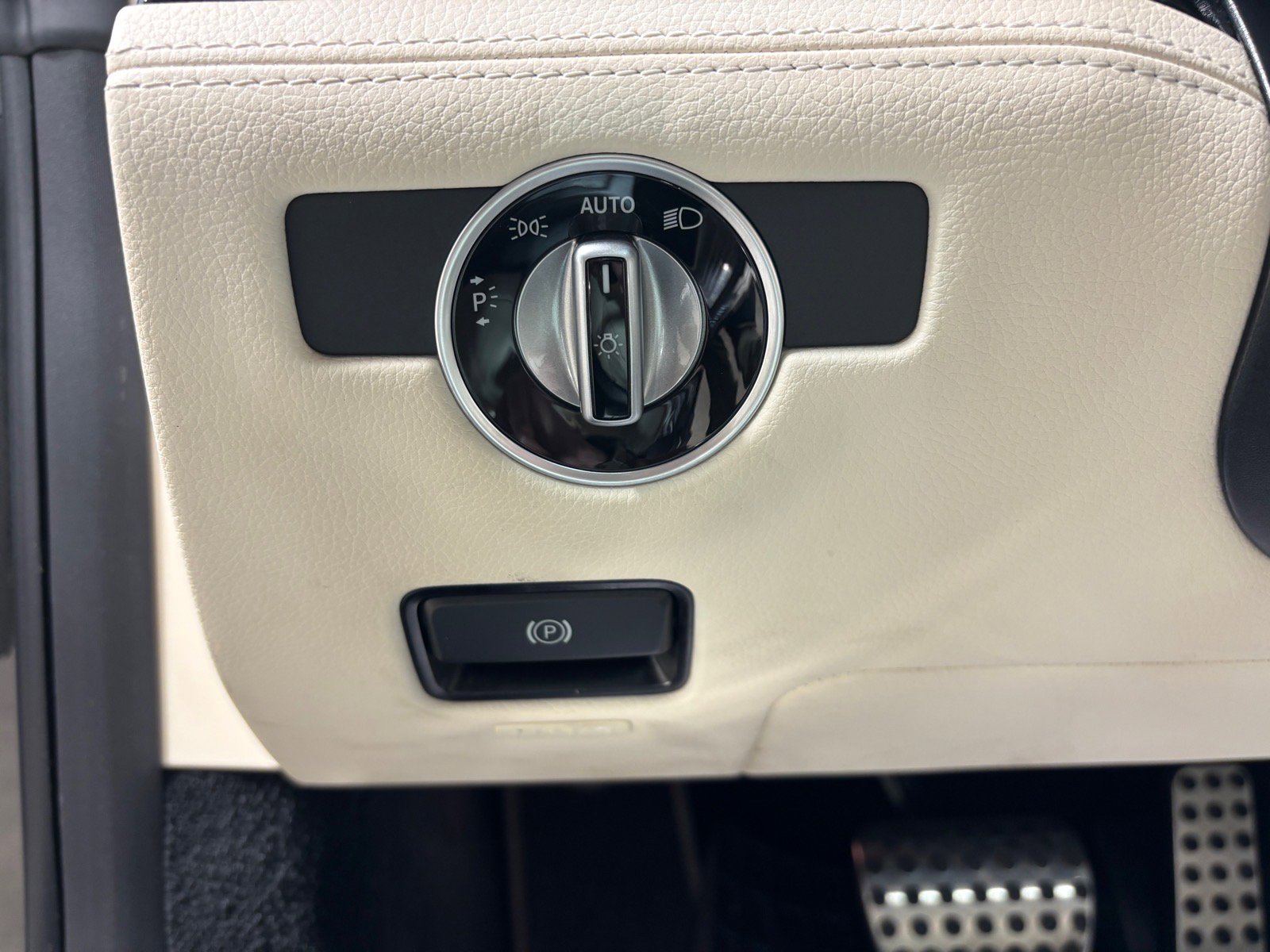 Used 2020 Mercedes-Benz SL 450 image 22