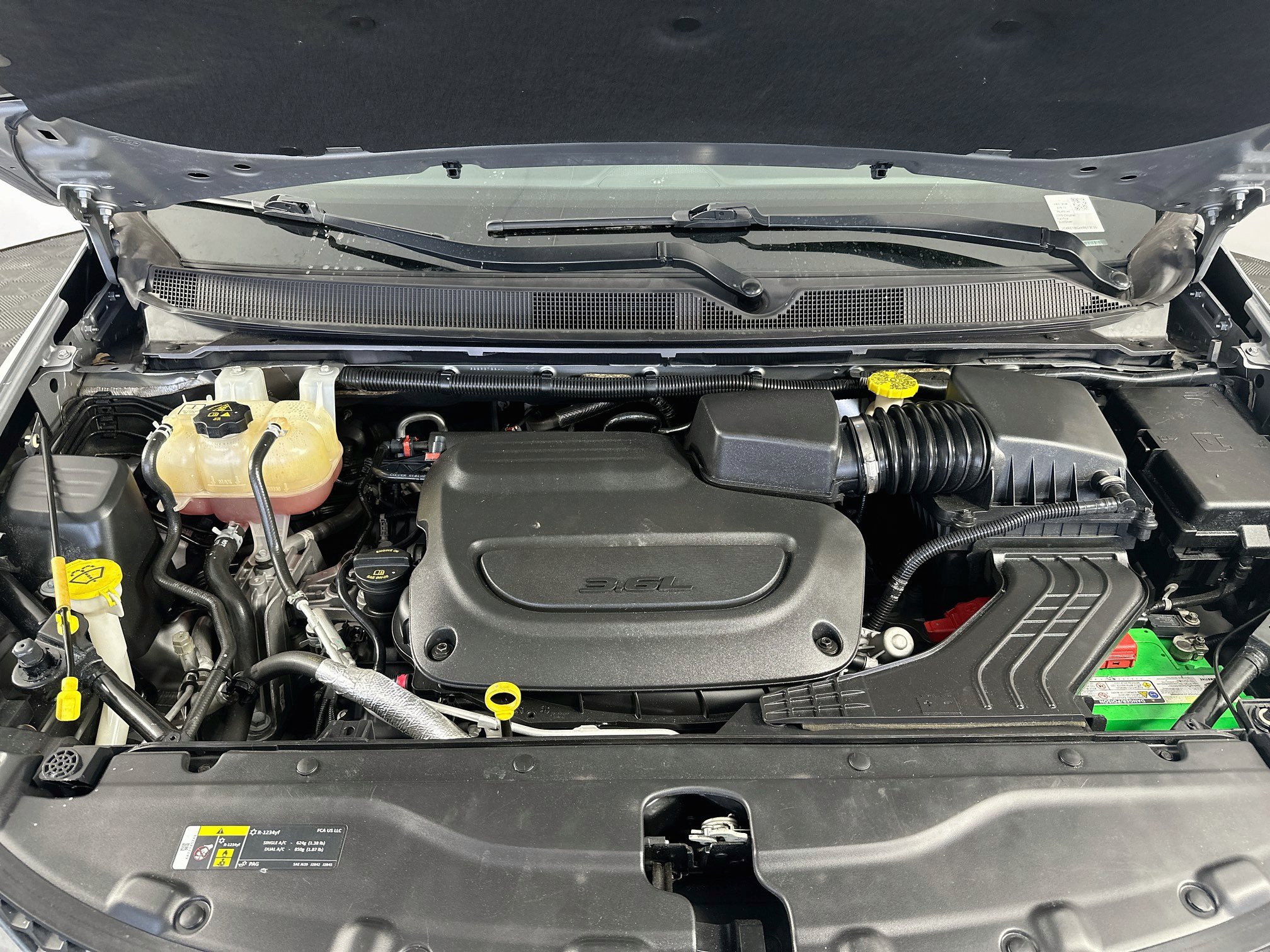 Used 2019 Chrysler Pacifica Touring-L FWD image 36