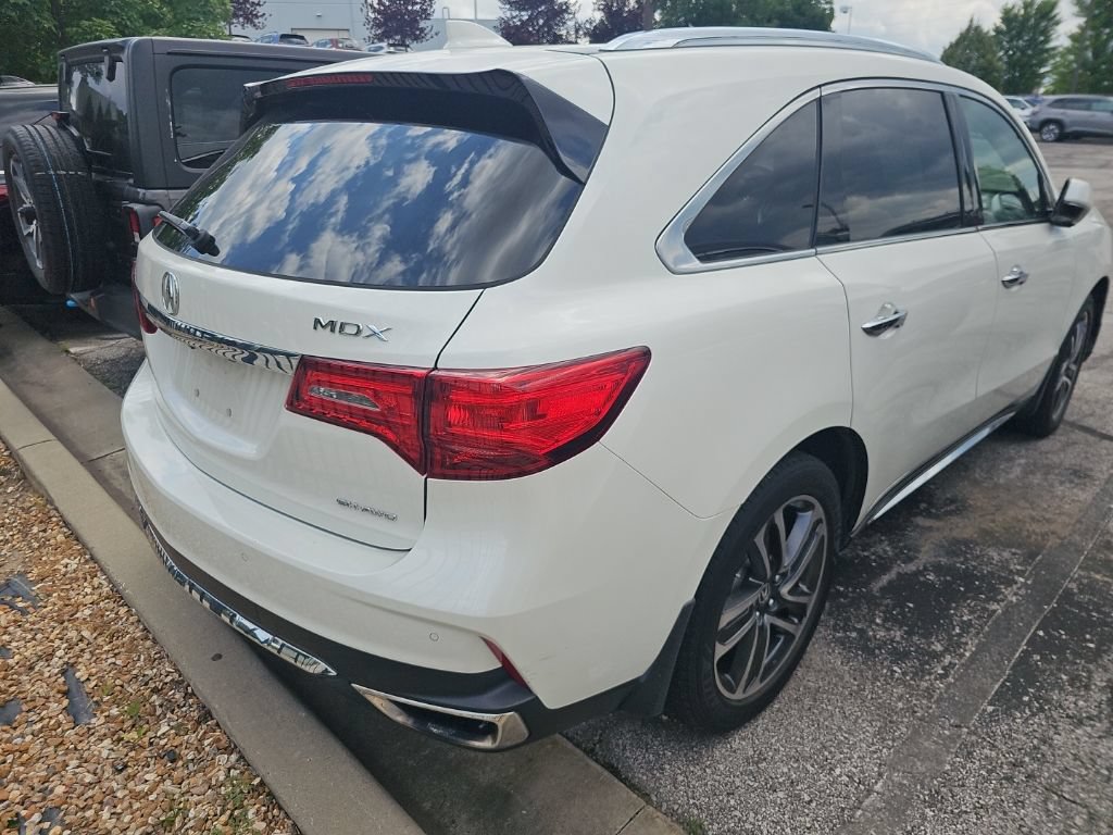 Used 2017 Acura MDX SH-AWD w/ Advance Package image 5