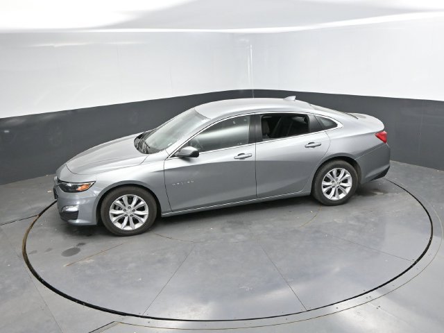 Used 2025 Chevrolet Malibu LT FWD image 32