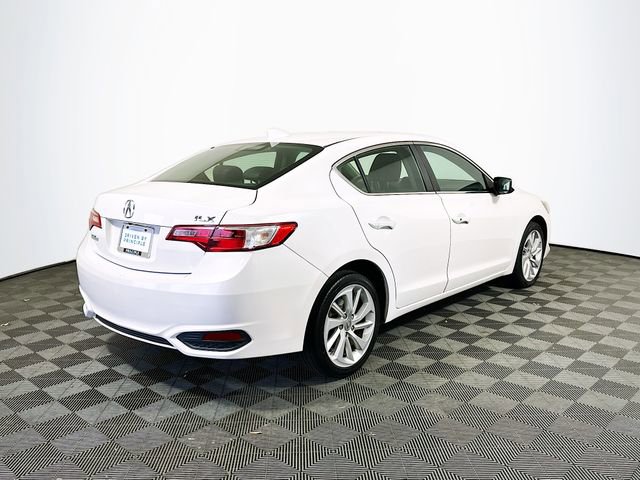 Used 2018 Acura ILX Base image 9