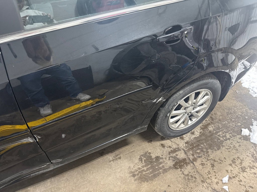 Used 2017 Chevrolet Sonic LT w/ Convenience Package image 5