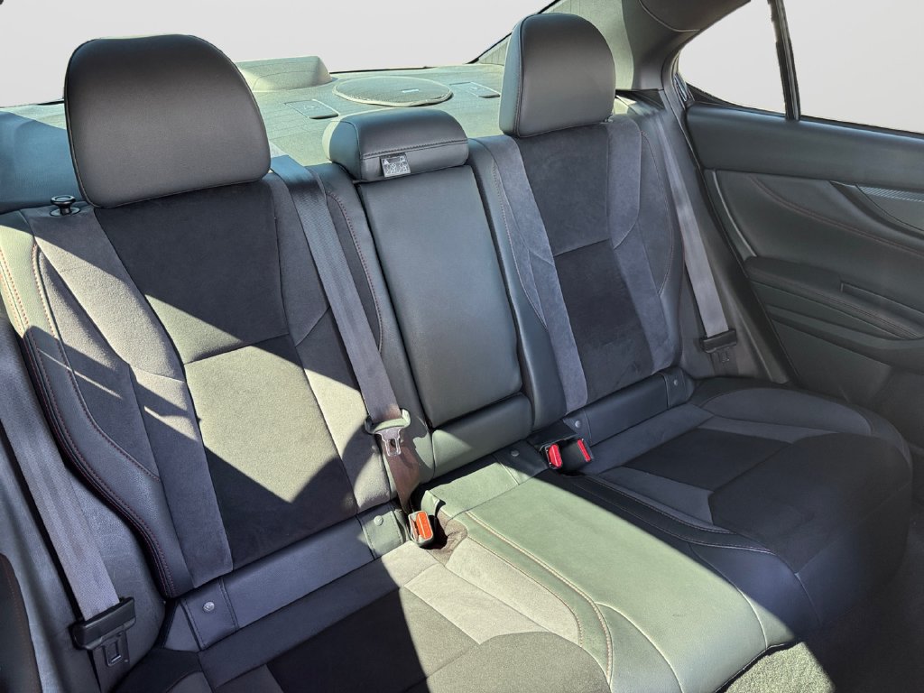 Used 2022 Subaru WRX Limited AWD/4WD image 18